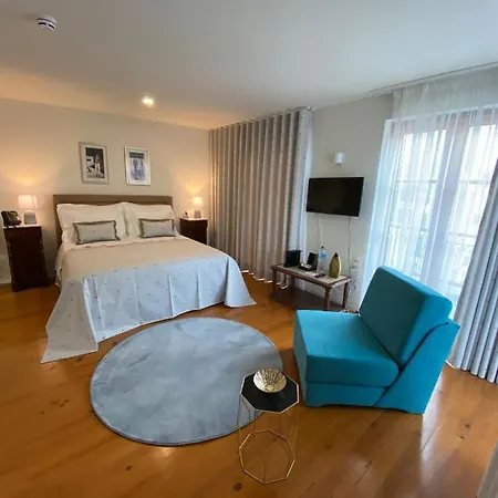 Tm Luxury Aparthotel 4*