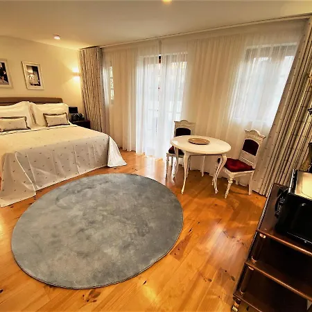 Tm Luxury Aparthotel 4*