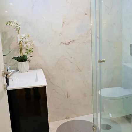 Tm Luxury Apart Otel 4*